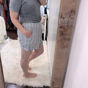 Time and Tru linen blend shorts size XLarge